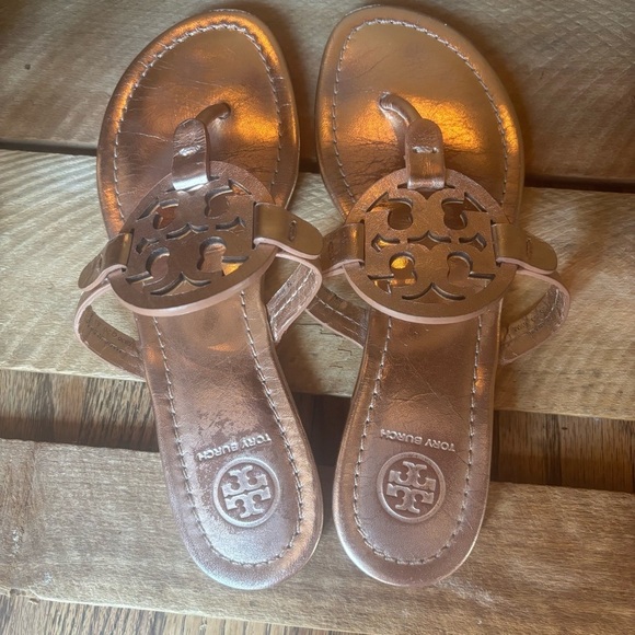 Tory Burch Miller Sandals in Rose Gold Size 6.5 - Picture 2 of 7